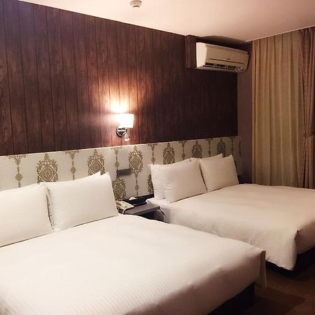 Ximen 101 - S Hotel Taipei Exterior photo